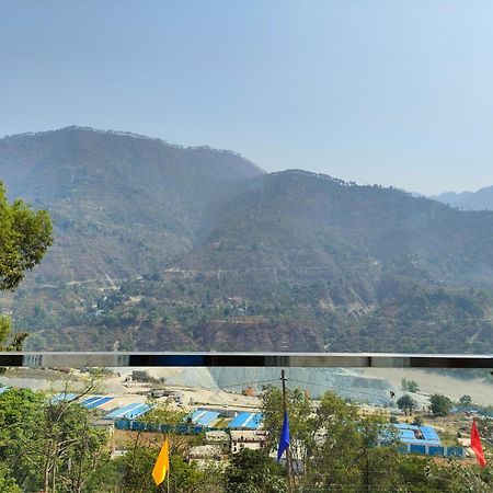 Bed In Mountain - Bnm Stays Chutwapipal エクステリア 写真