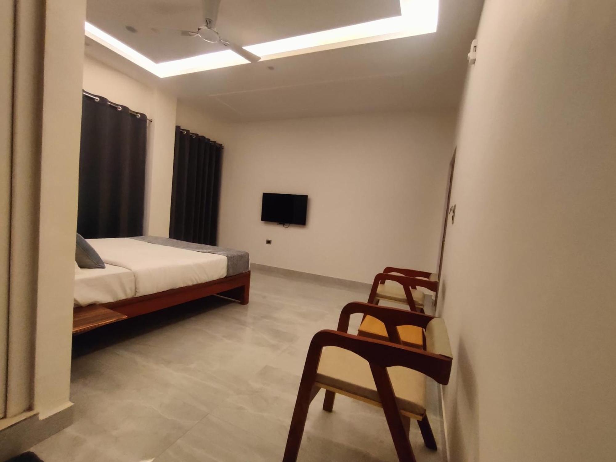 Bed In Mountain - Bnm Stays Chutwapipal エクステリア 写真